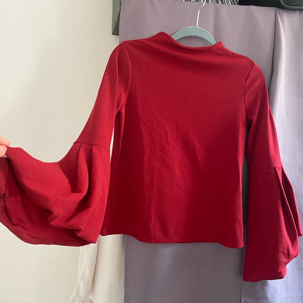 Long sleeves top